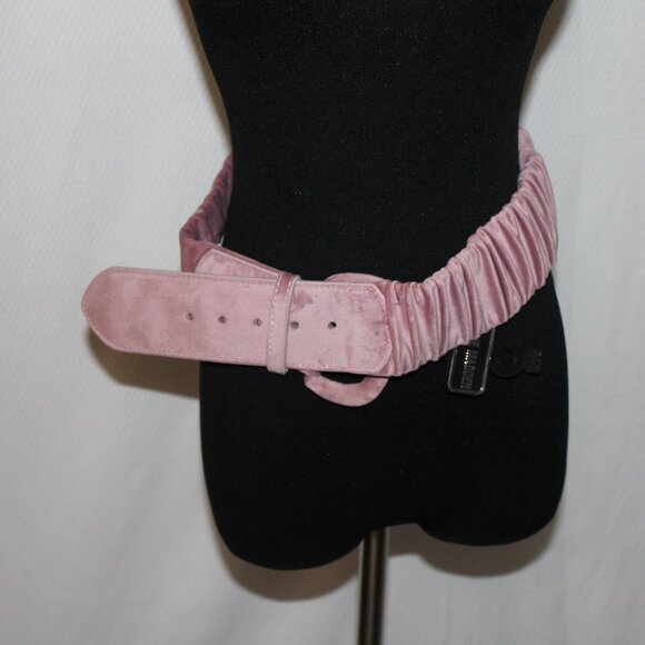 FALL SALE Steve Madden Belt Women's M/L Soft Suede Feel Blush Color NWT's - Picture 6 of 10